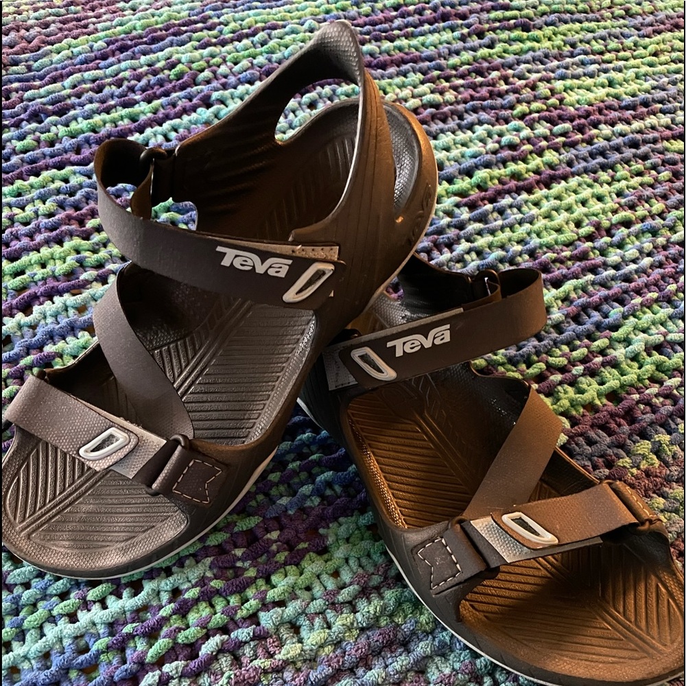 Teva active sandals